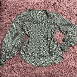 MAX Studio Women Green Print Long Sleeve Wrap Blouse